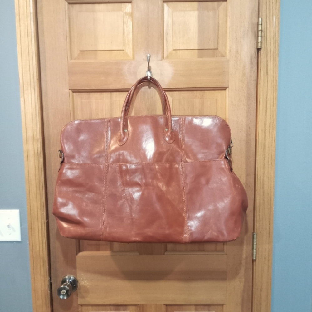 Gas brown genuine leather large bag made in Italy